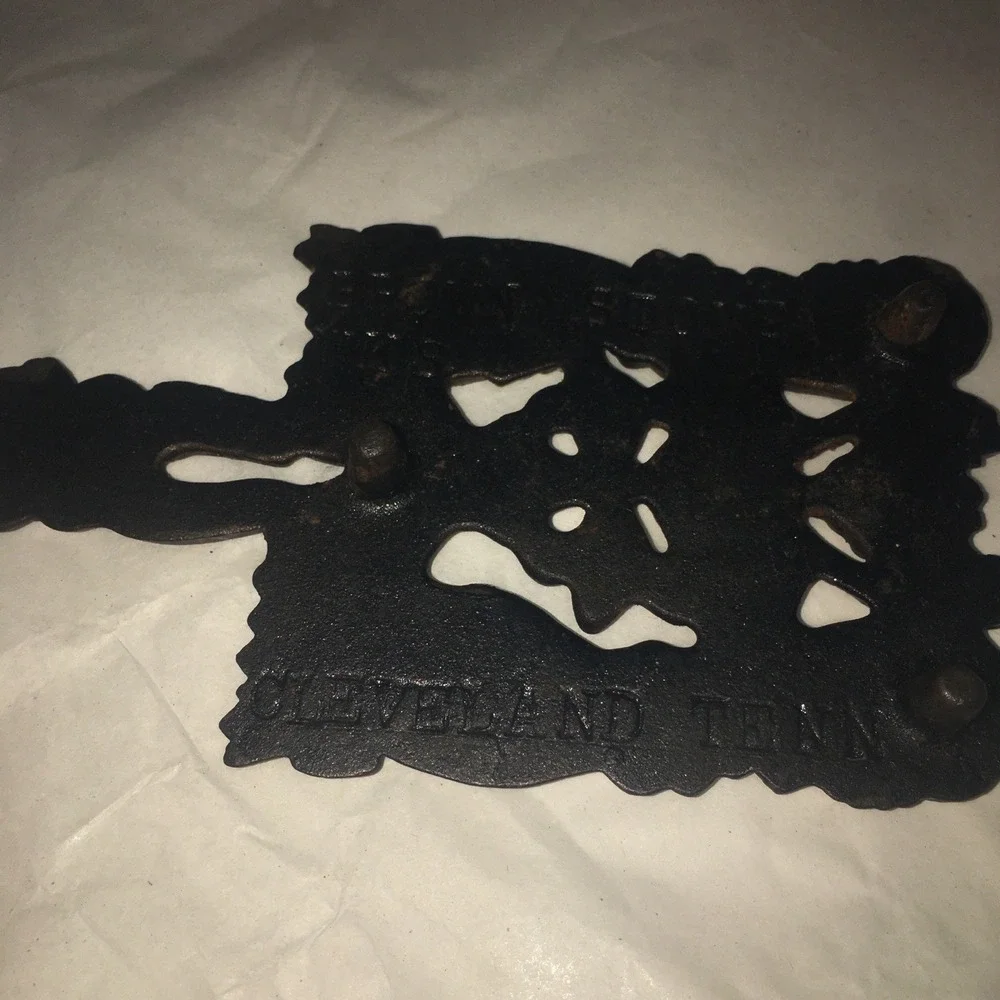 Vintage Brown Stove Works Cast Iron Mini Small Footed Trivet‎ Cleveland Tenn